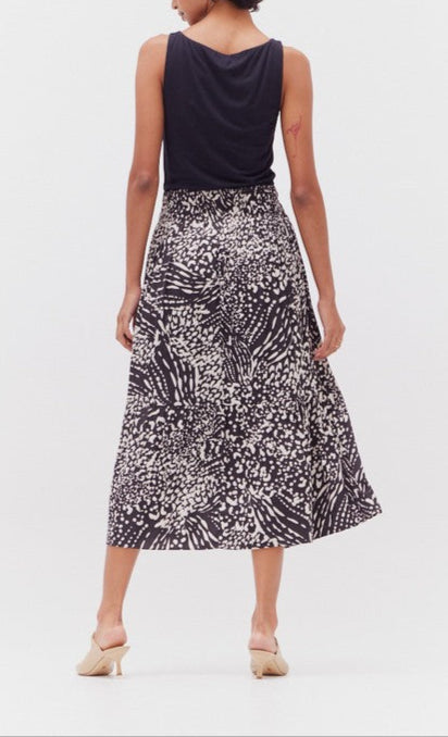 "AWE AND WONDER" SKIRT