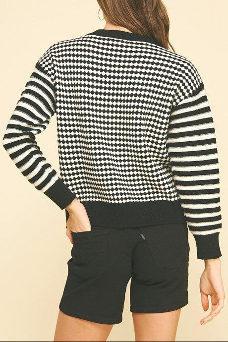 "1 CORINTHIANS 15:55" SWEATER