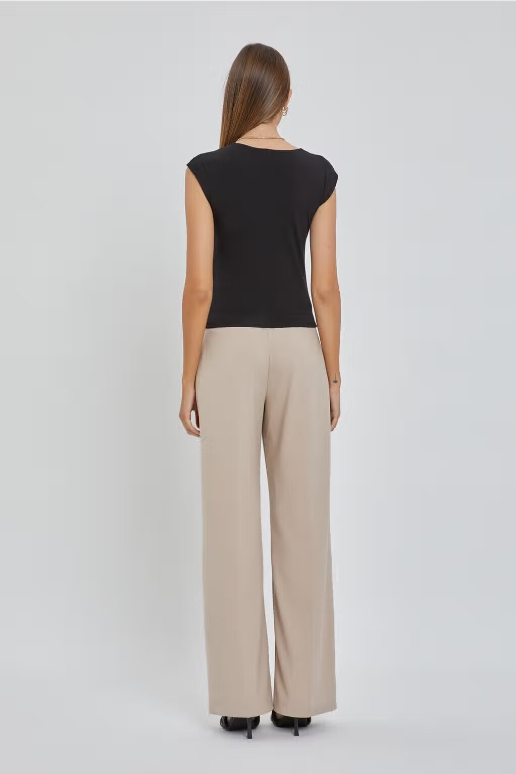 BLAIR SCOOP NECK TOP