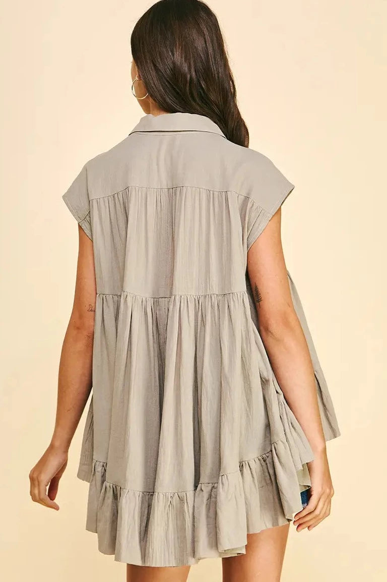 SLEEVELESS TUNIC BLOUSE