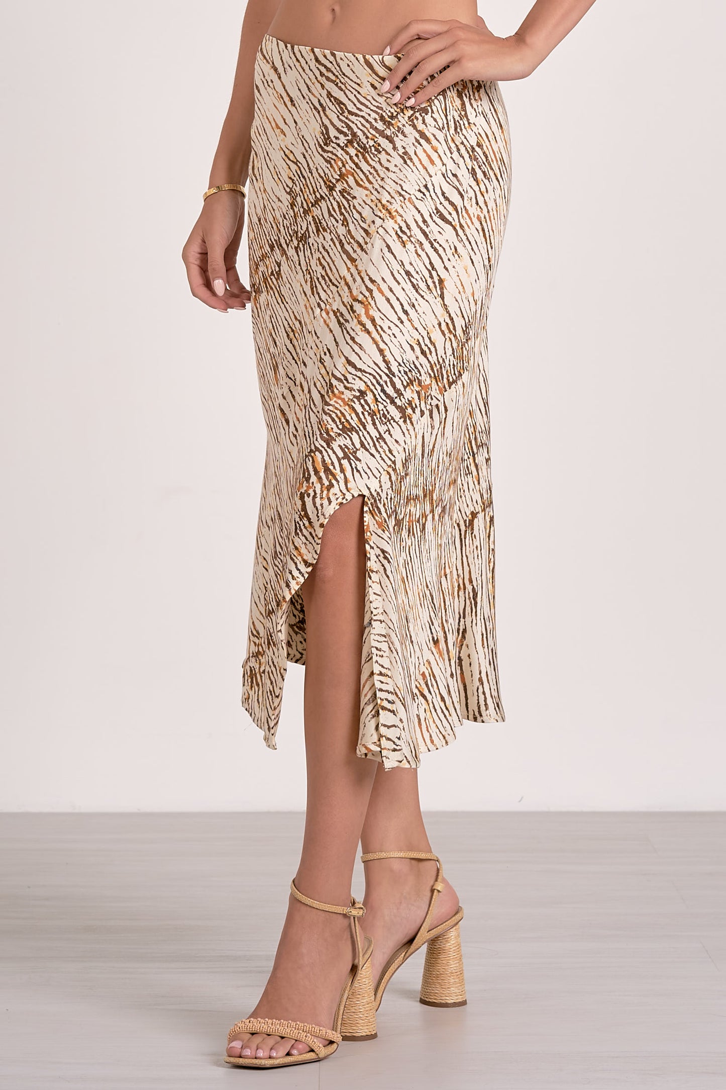 "GLORY AND MAJESTY" SKIRT