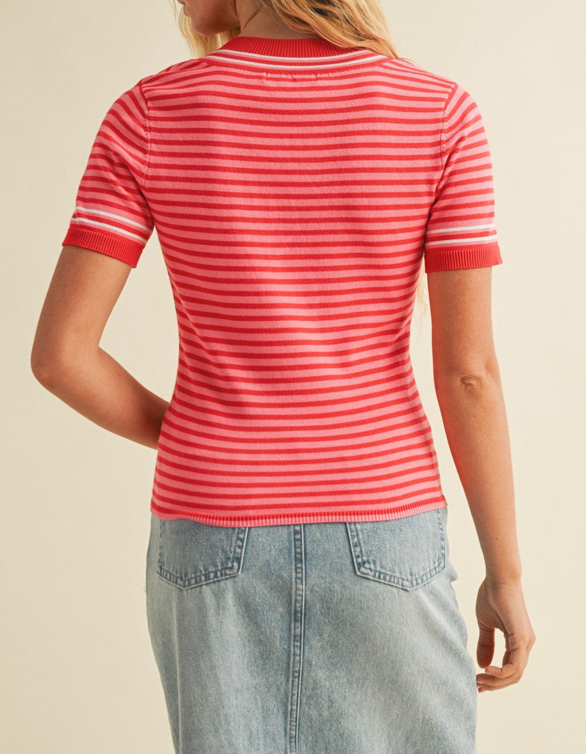 "LEAN BACK" TOP