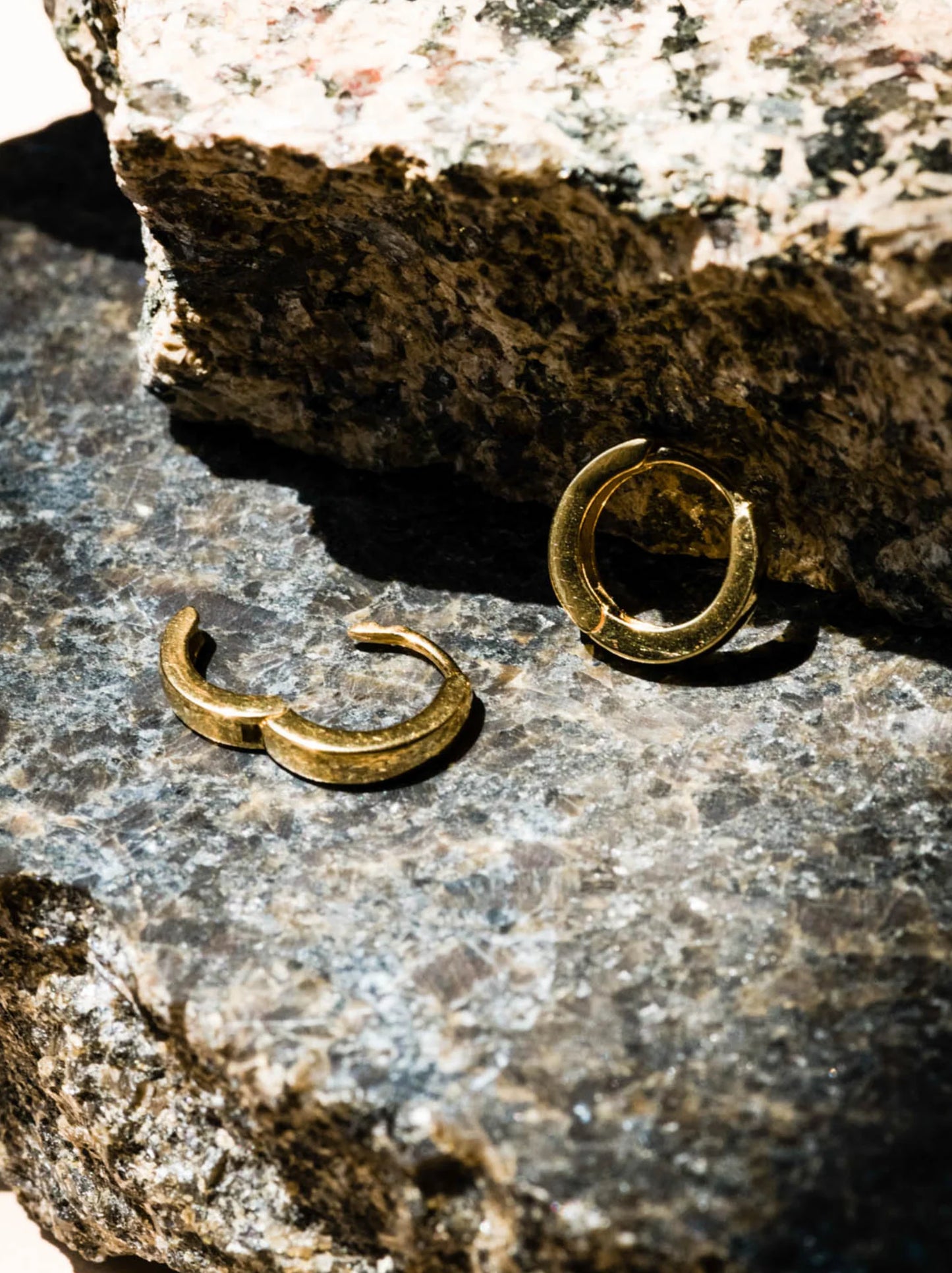 24/7 HINGE HOOPS by Able