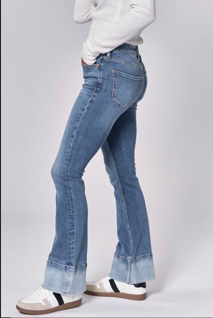JAXTYN BOOT CUT JEANS