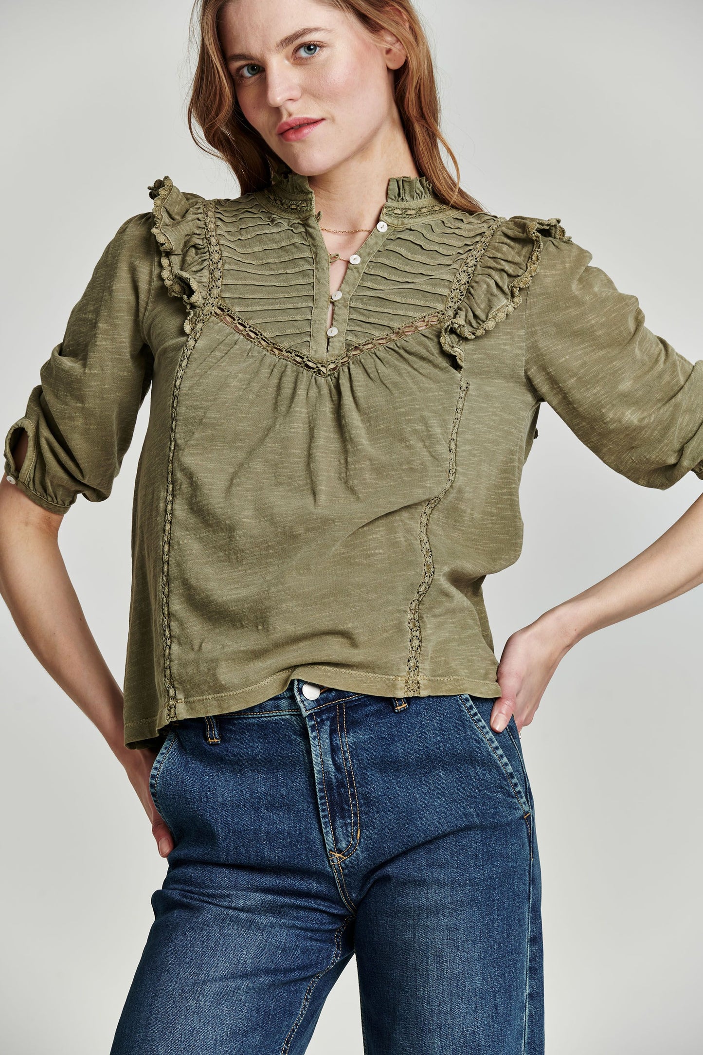KENDALL PLEATED YOKE TOP