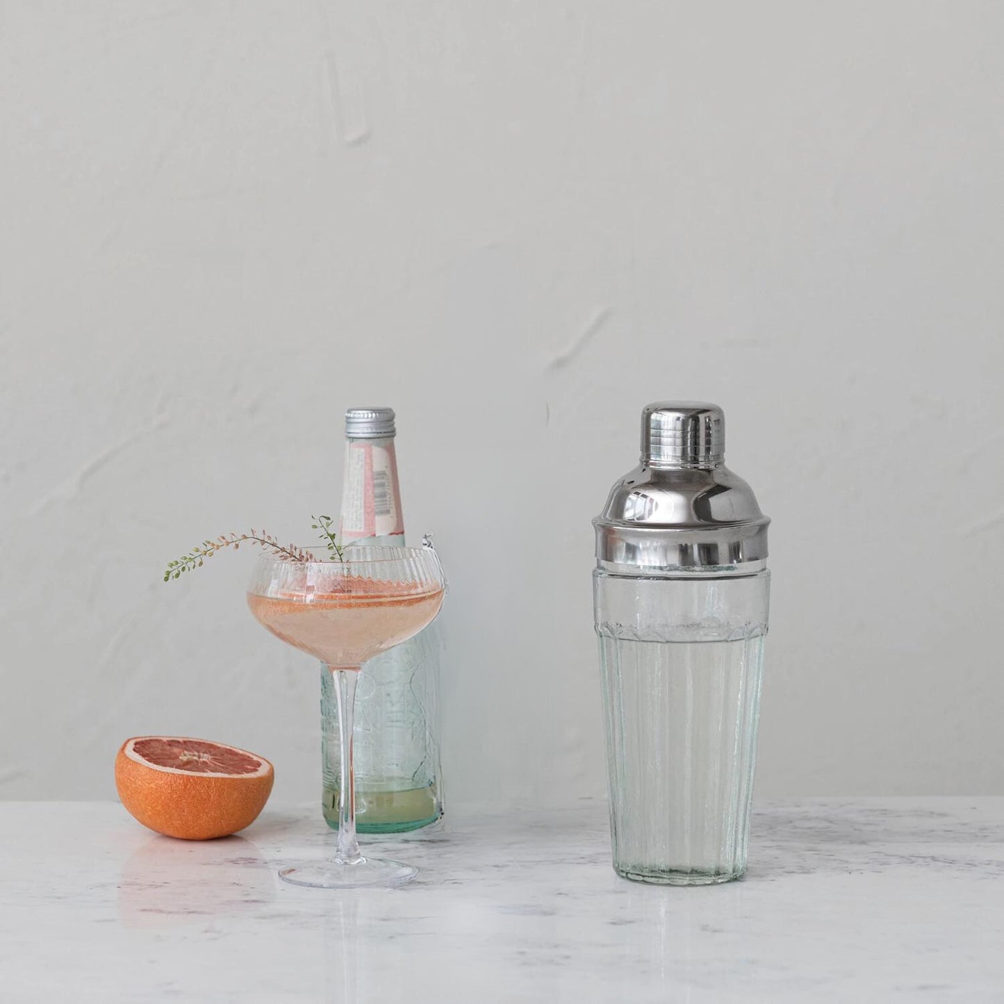 GLASS BEVERAGE SHAKER