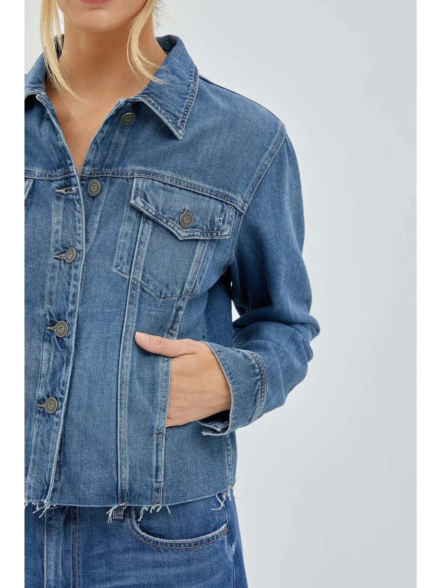 TRUCKER DENIM JACKET