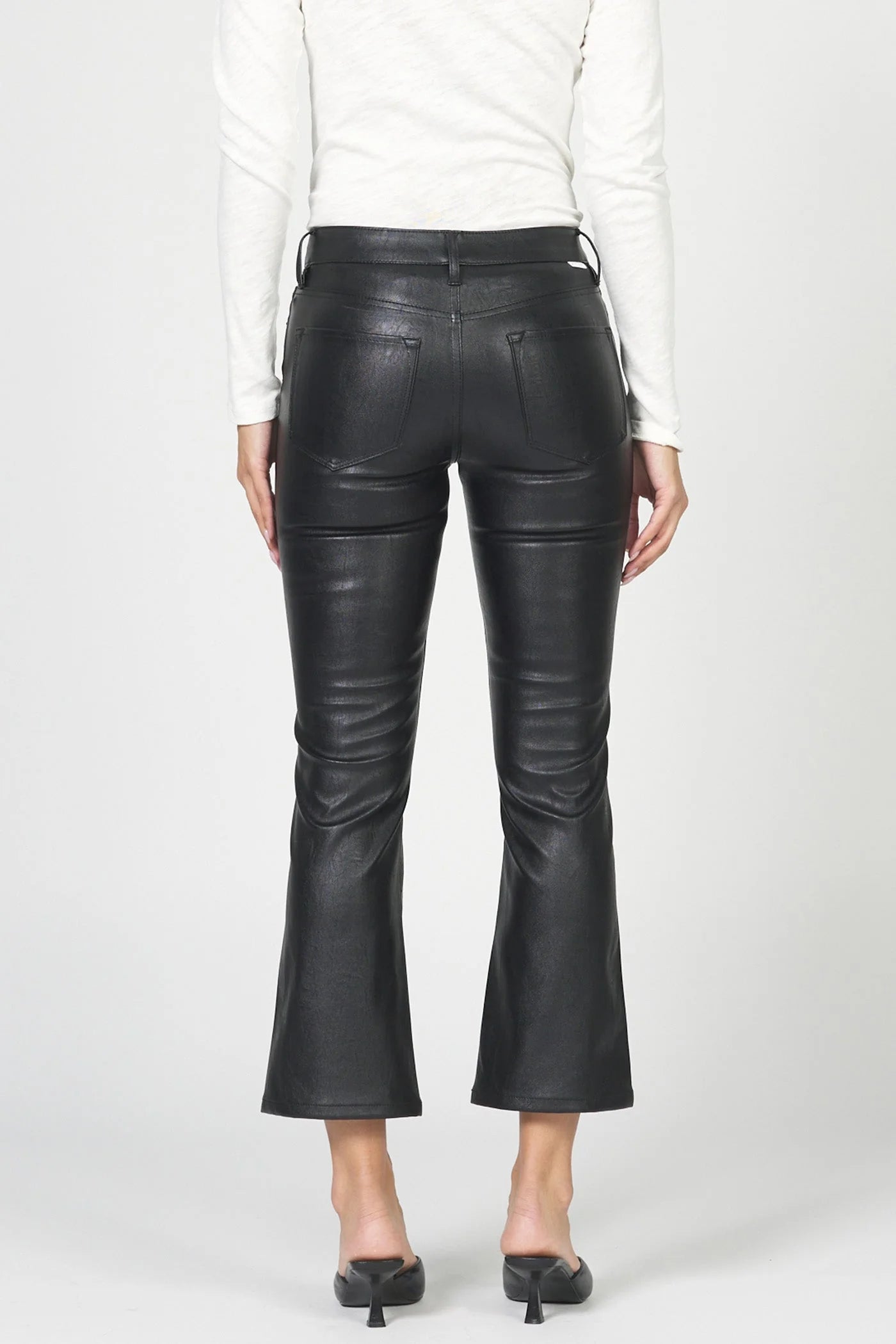 JEANNE LEATHER CROPPED PANTS by Dear John