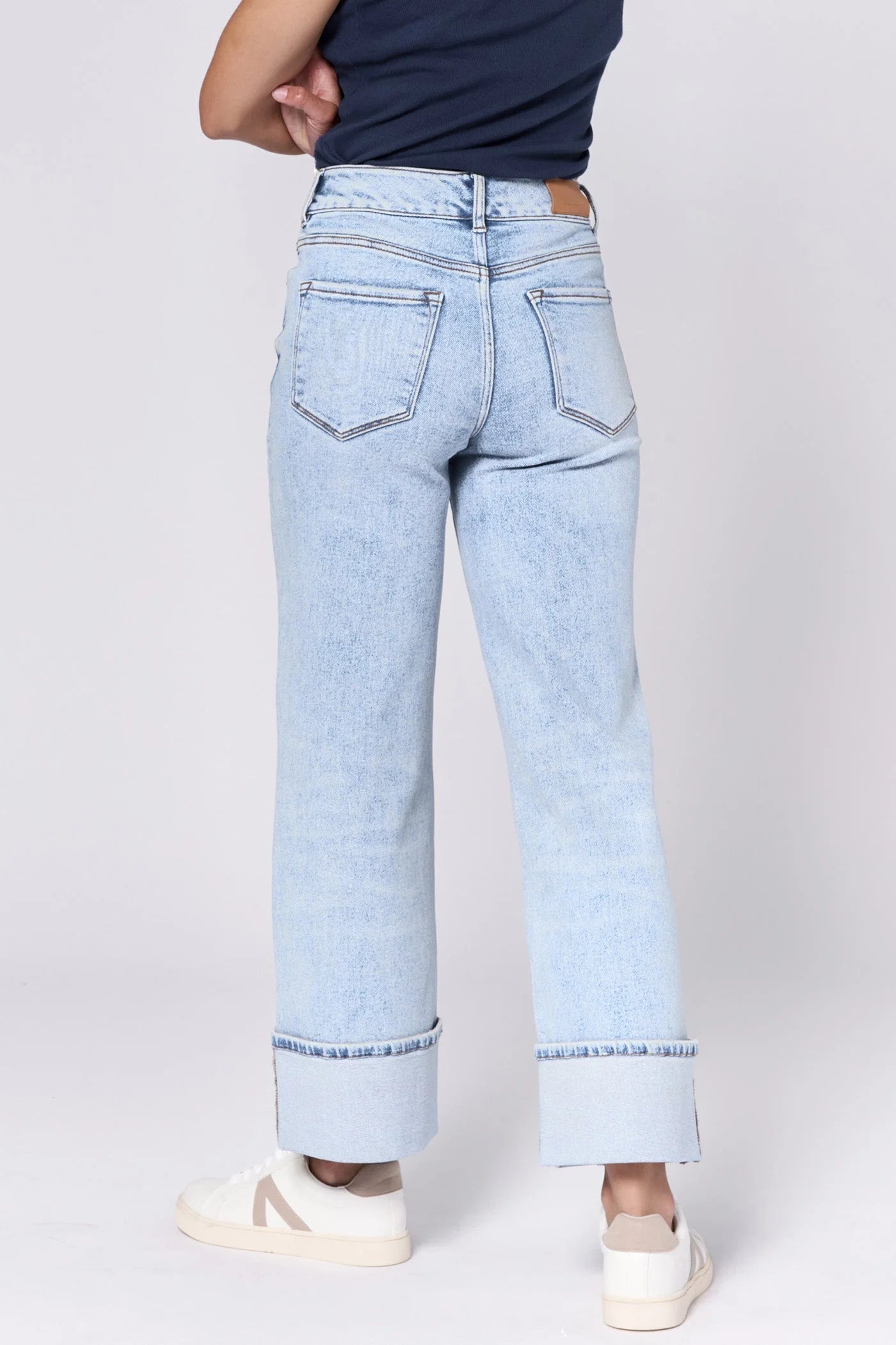 HOLLY STRAIGHT JEANS by DEAR JOHN