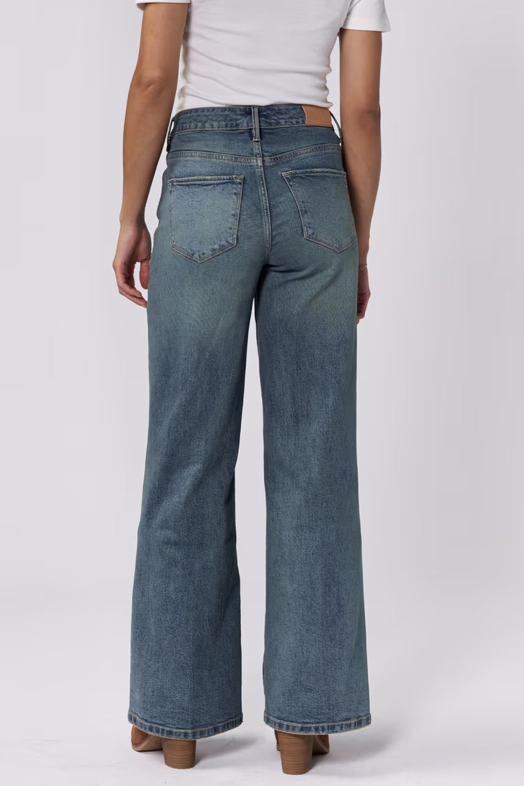 FIONA WIDE LEG DENIM JEANS by Dear John