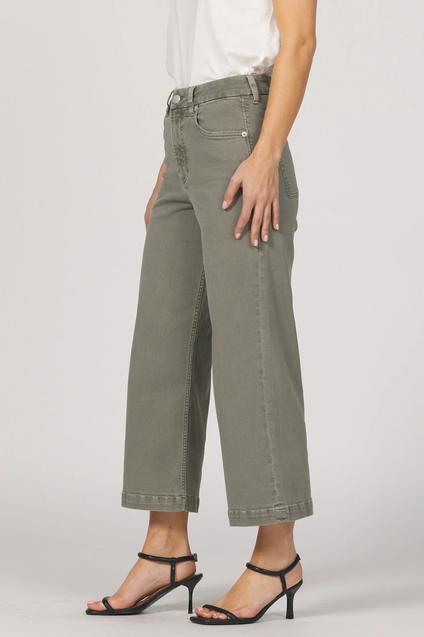 AUDREY WIDE LEG CROPPED JEAN by Dear John