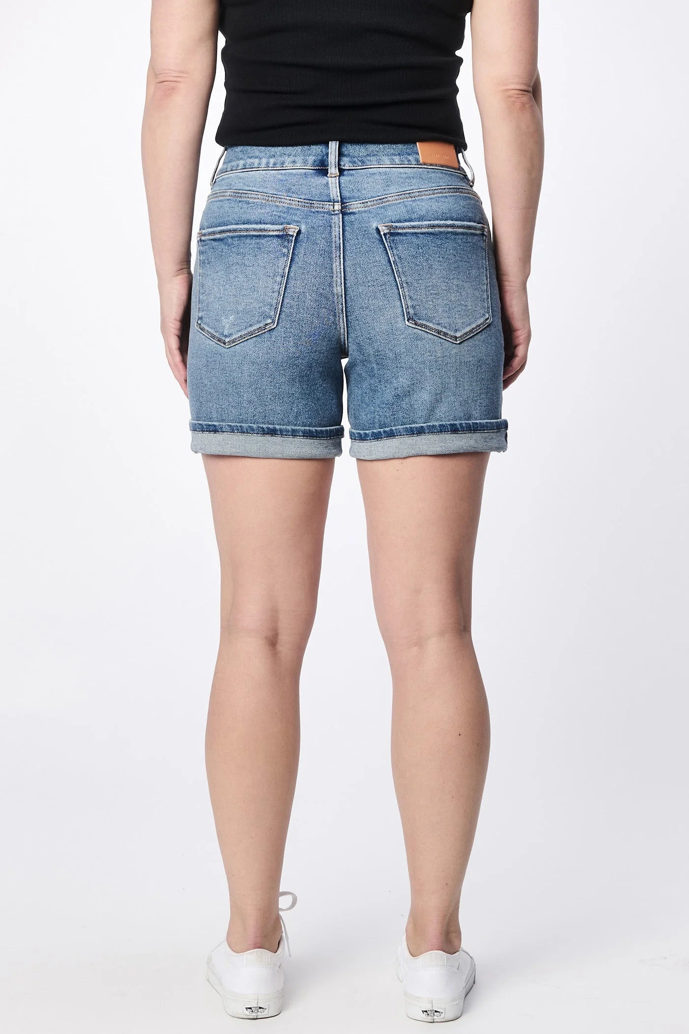 JULIAN DENIM SHORTS by DEAR JOHN
