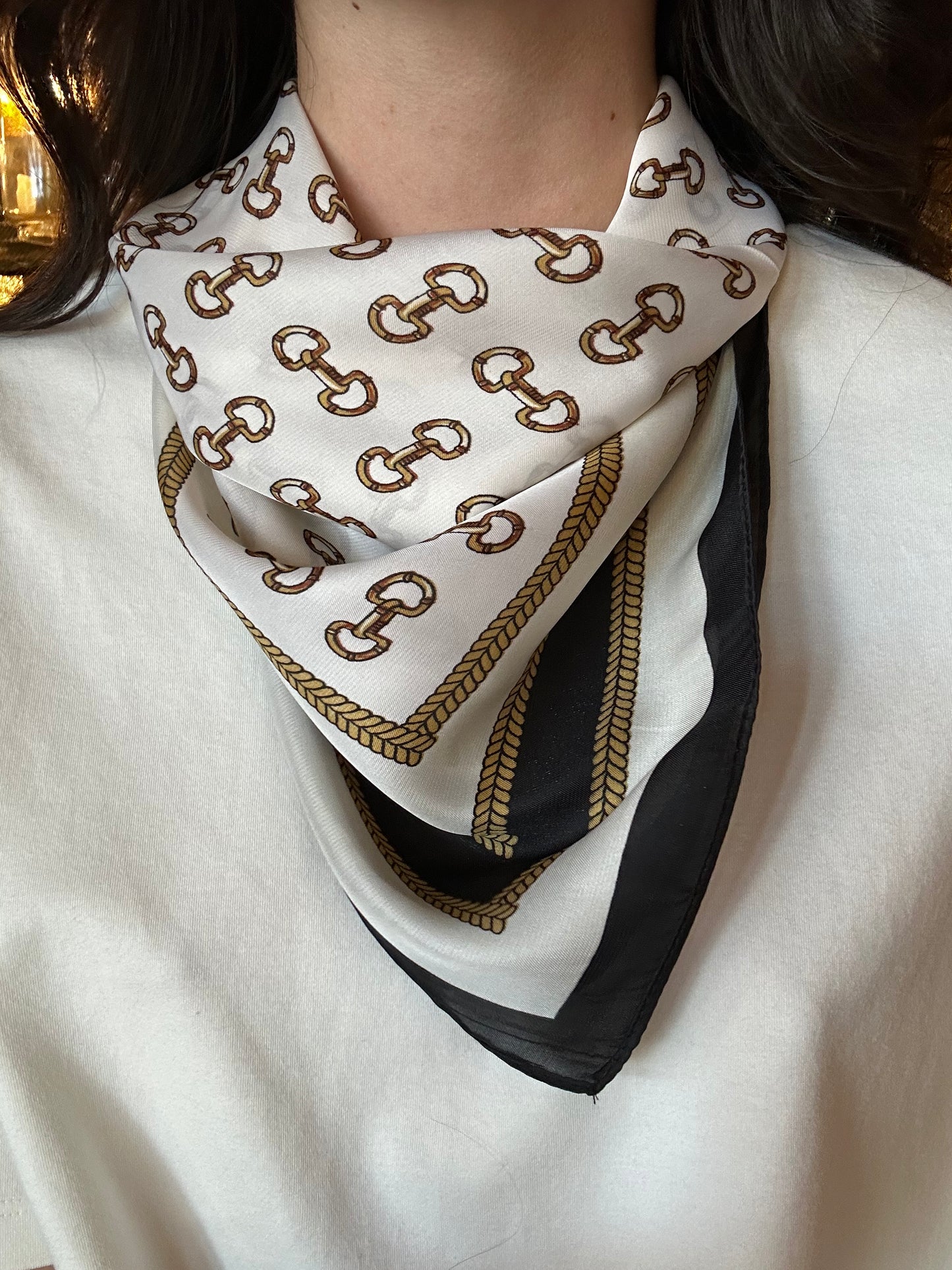 MULTI HORSEBIT PRINT SILKY BANDANA