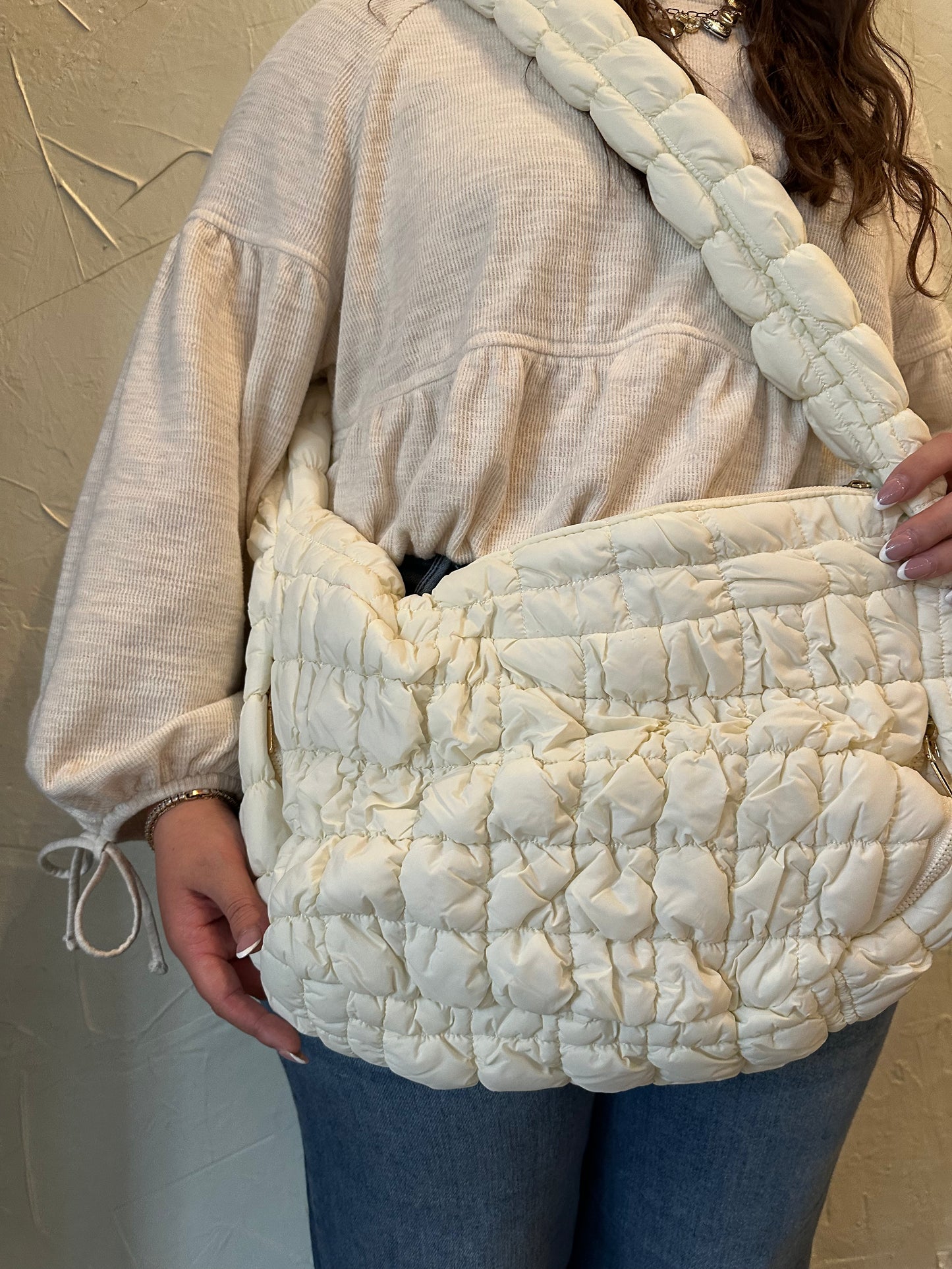 QUILTED SHOULDER BAG