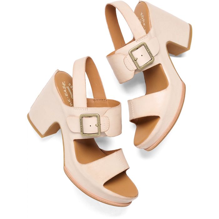SAN CARLOS CREAM SANDAL
