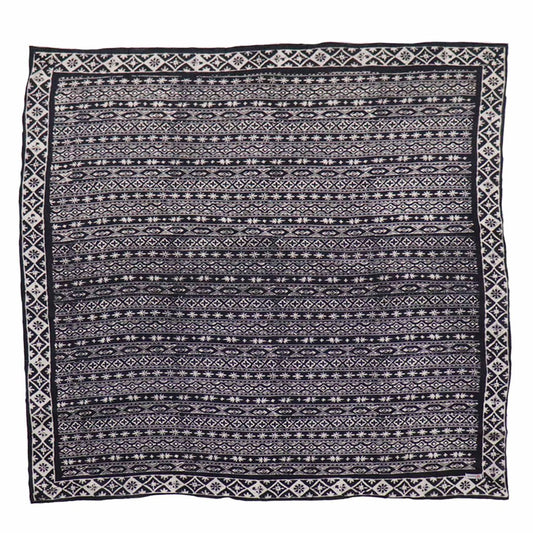 LARGE BLACK WHITE BATIK BANDANA