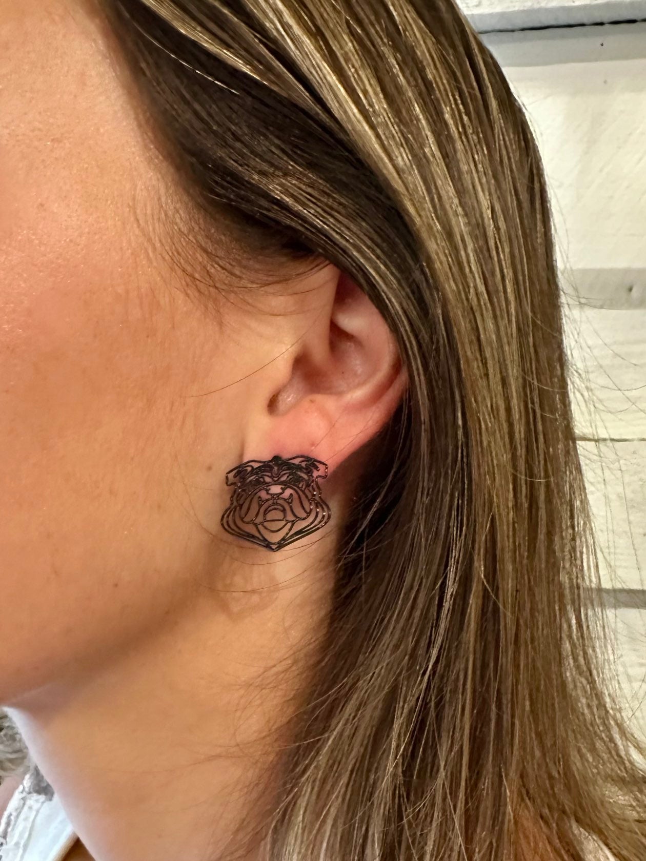BULLDOG FILIGREE EARRINGS
