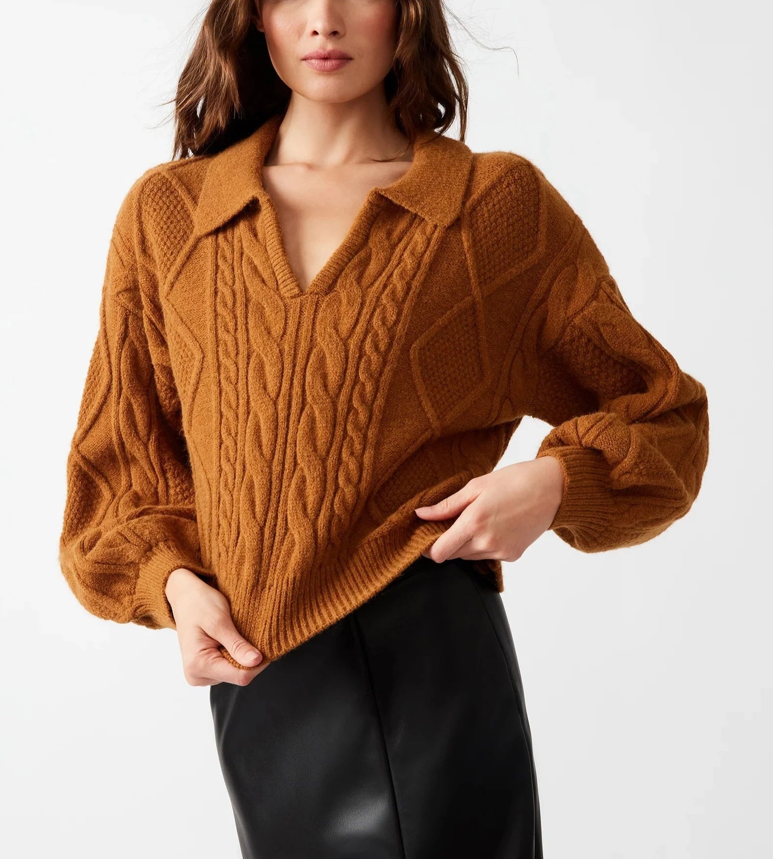 CAY SWEATER
