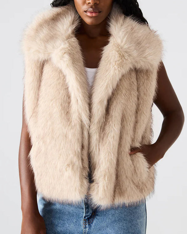 SAFIRA VEST by Steve Madden