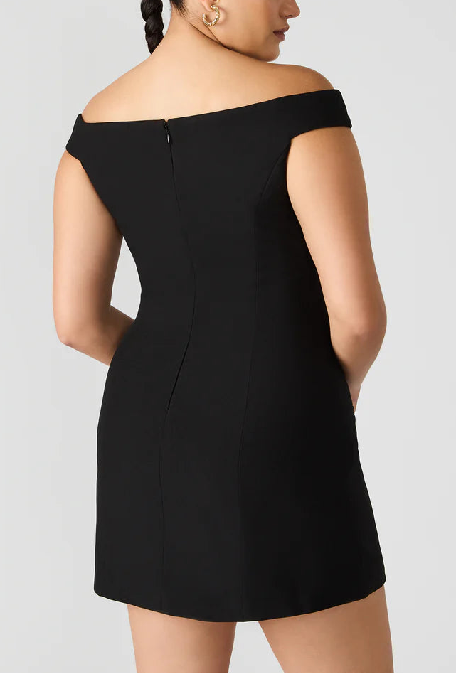 YANA DRESS by Steve Madden