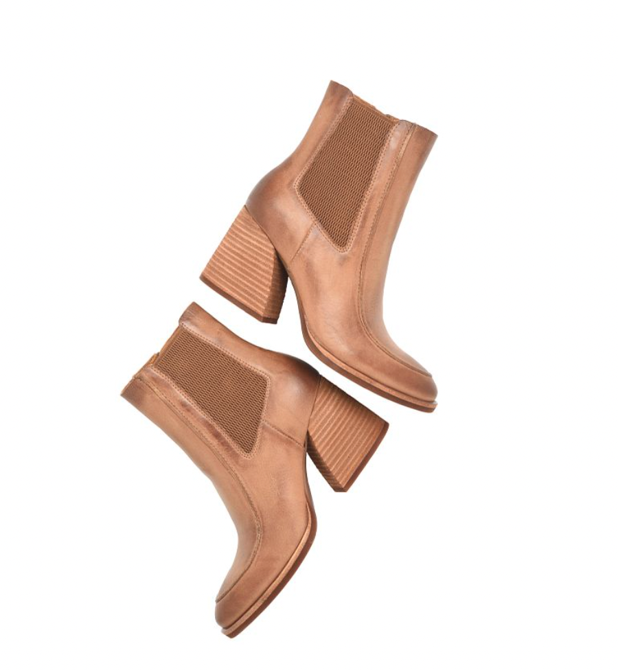 SIOUX BROWN BOOT by KORK-EASE