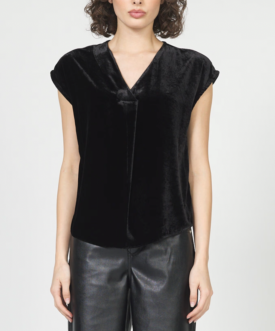 KRISTEN SHORT SLEEVE TOP by Dear John