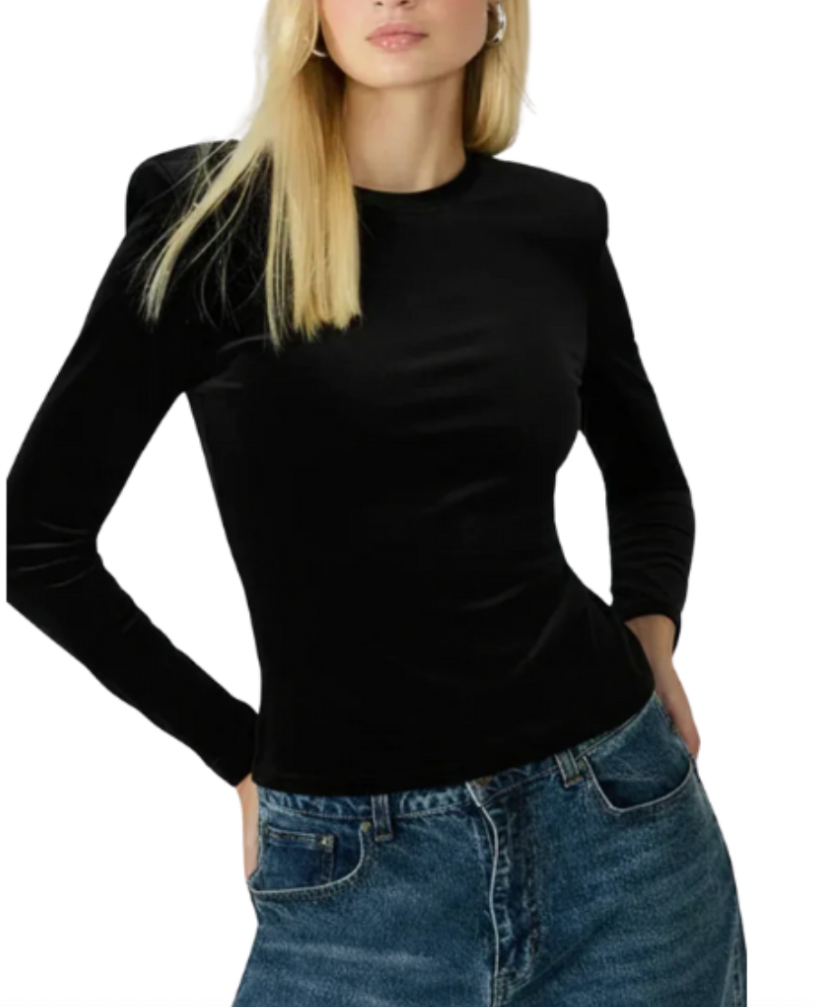 MADDILYNN TOP by Steve Madden