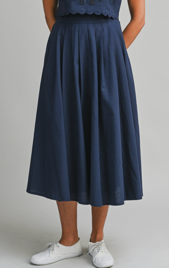 navy blue pleated skirt. matching set. midi. 