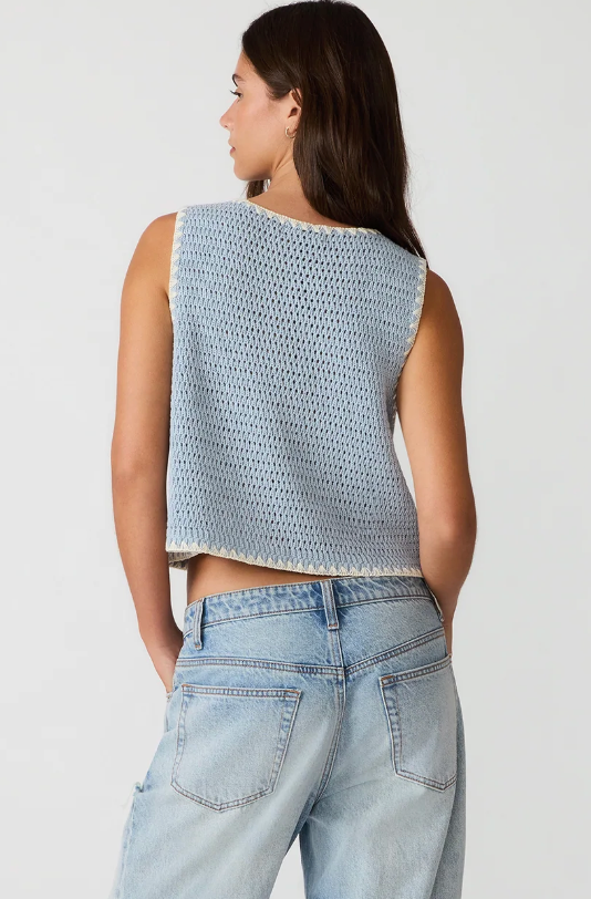 ANNYA SWEATER VEST by Steve Madden