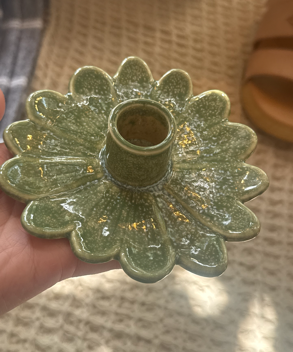 Flower-Shaped Taper Holder