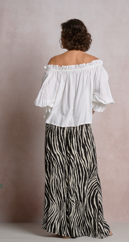 "STRONG AND COURAGEOUS" WHITE TOP