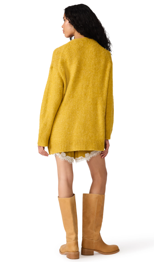 "FINLEY SWEATER" by Steve Madden