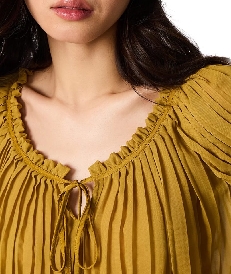 "THEODORA TOP" by Steve Madden