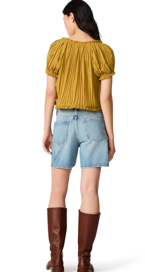 "THEODORA TOP" by Steve Madden