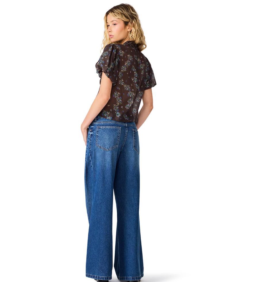 "LOLANIE TOP" by Steve Madden