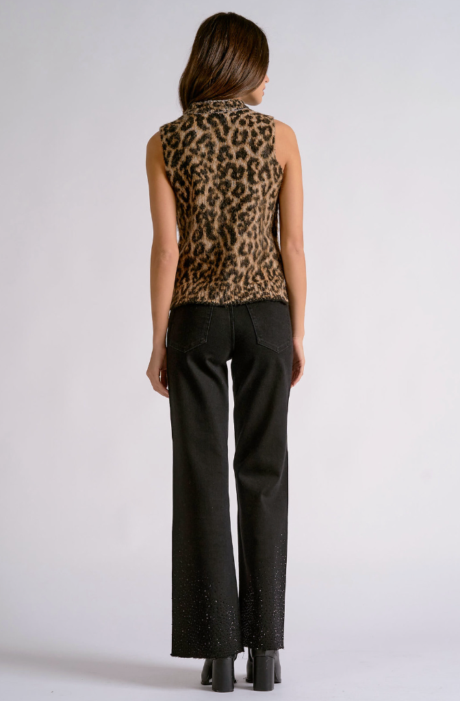 WILD AT HEART SLEEVELESS CREWNECK SWEATER by ELAN