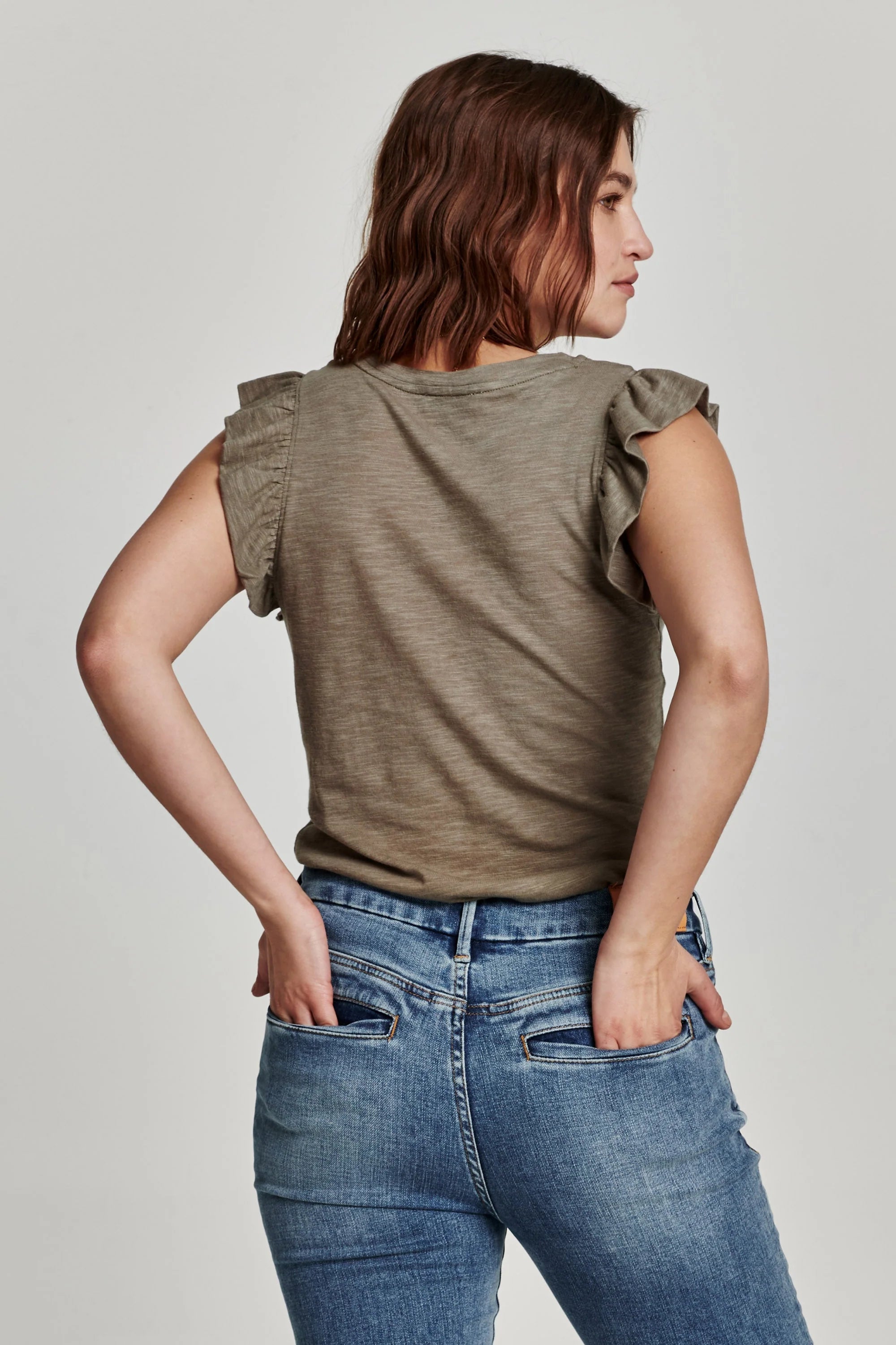 NORTH FLUTTER SLEEVE TEE