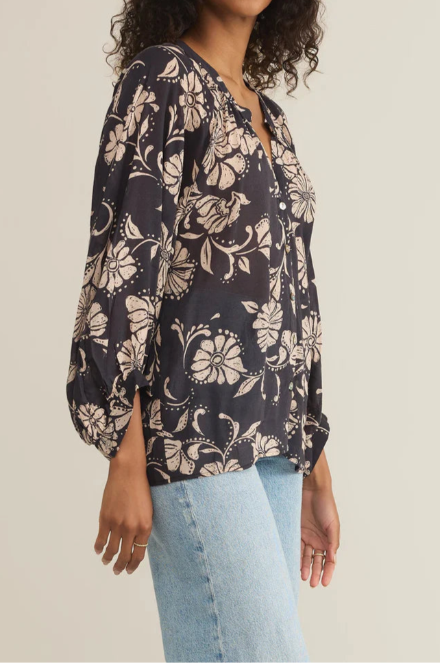 "BE MAGNIFIED" BLOUSE
