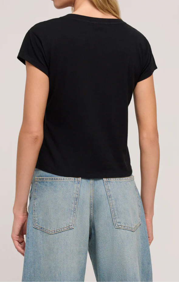 MODERN V-NECK TEE