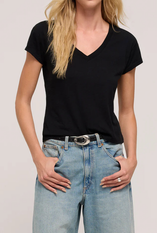 MODERN V-NECK TEE