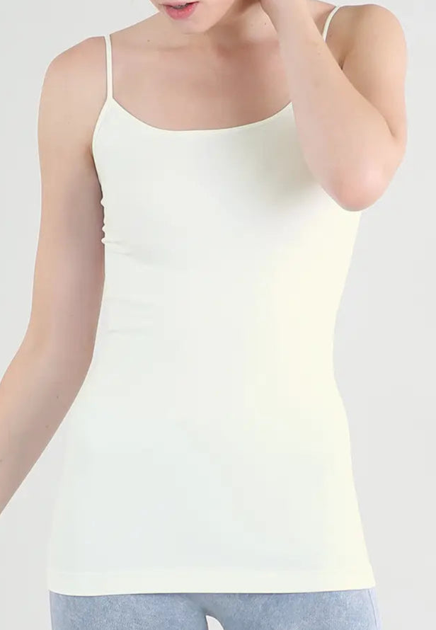 SIGNATURE SPAGHETTI STRAP CAMISOLE