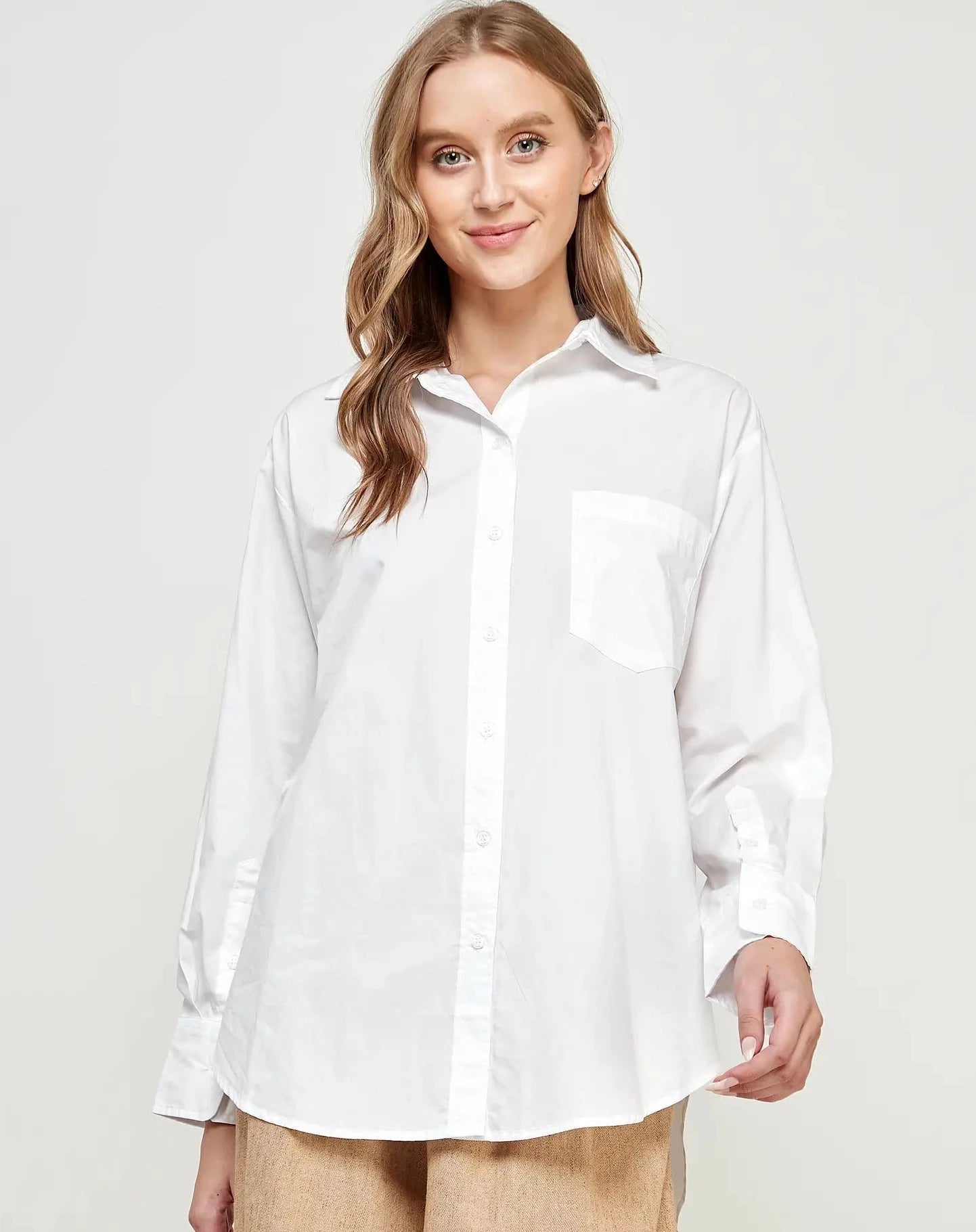 ELLI WHITE BOTTON UP SHIRT
