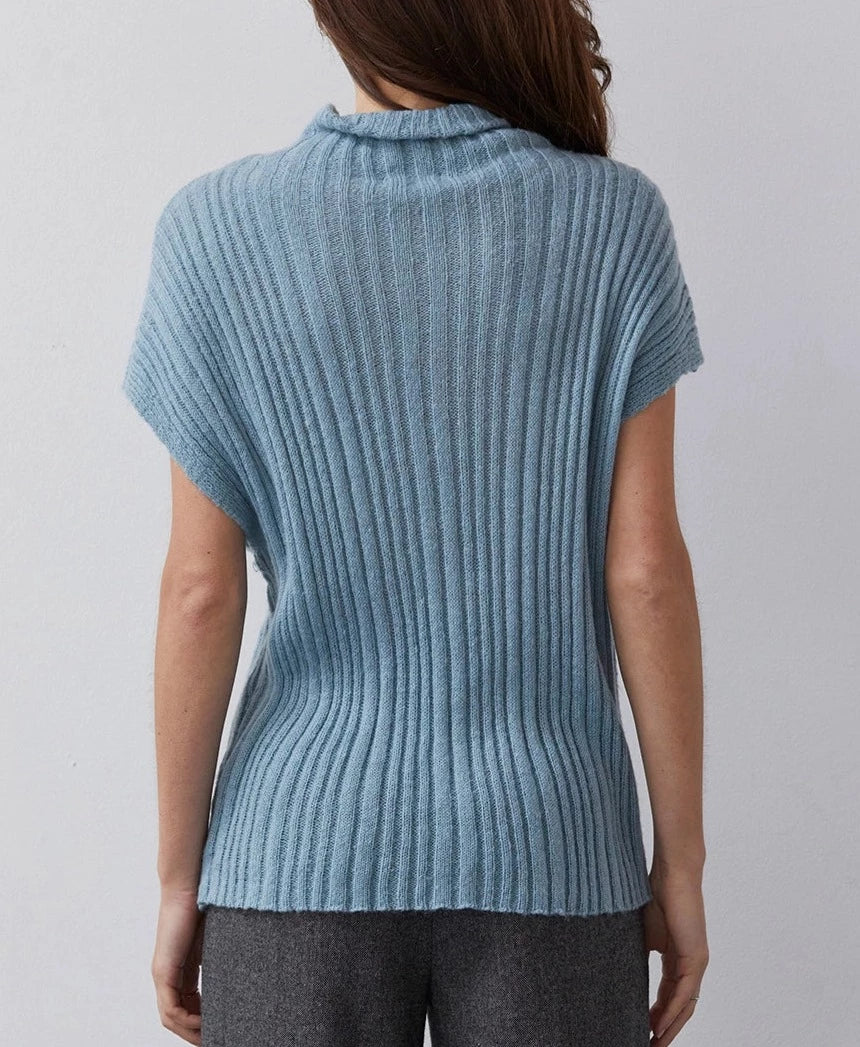 JAY MOCK NECK SLEEVELESS SWEATER