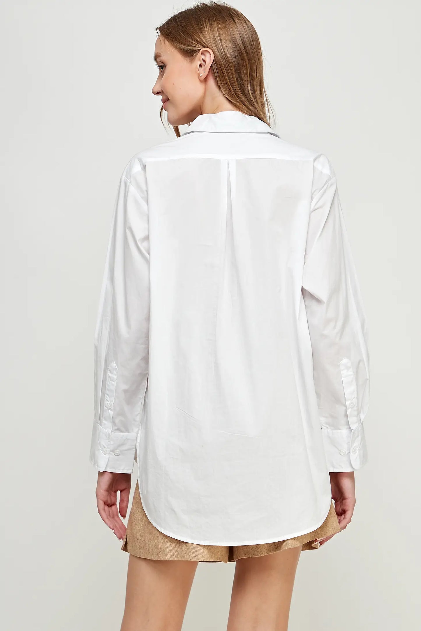 ELLI WHITE BOTTON UP SHIRT
