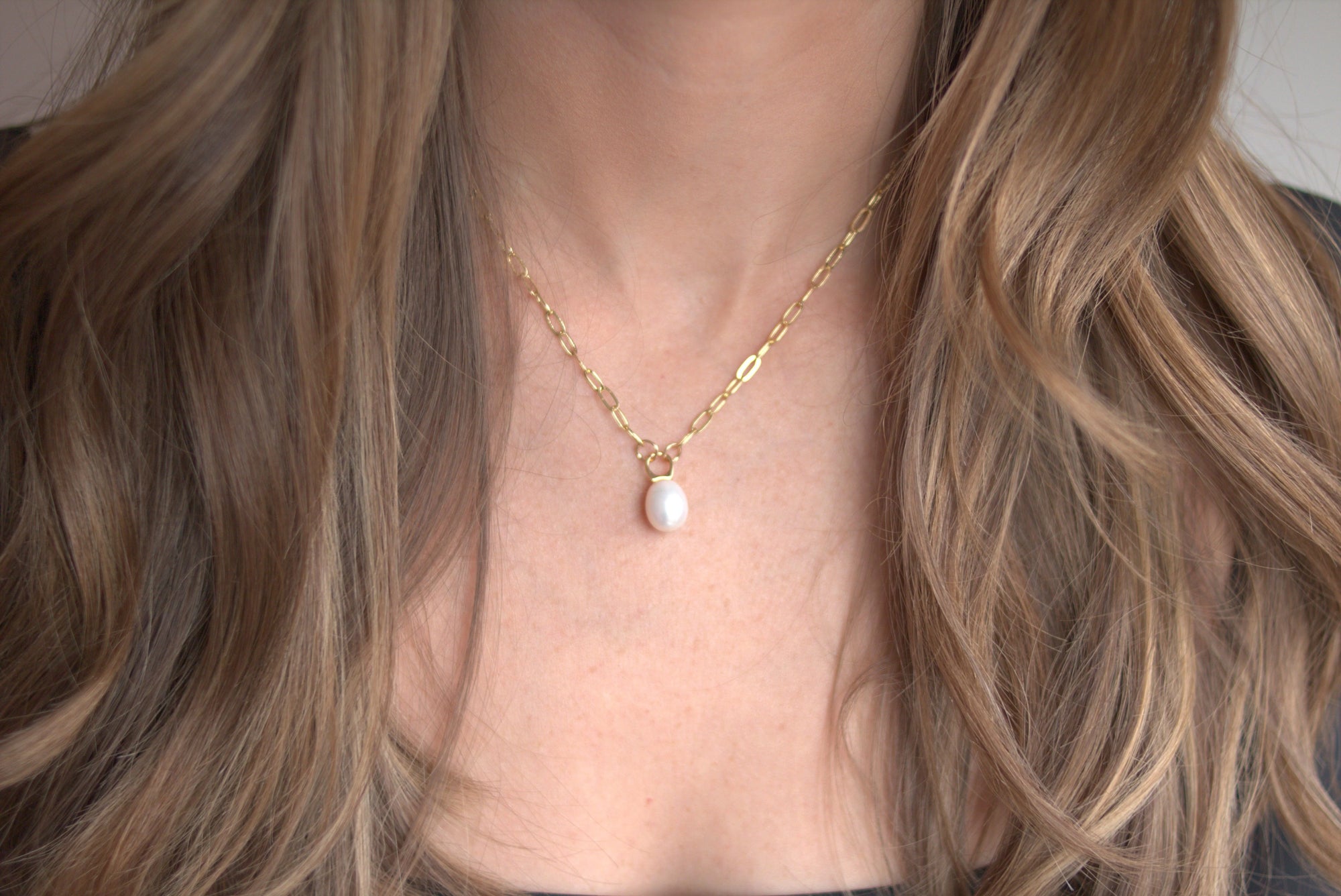 PERFECT PEARL NECKLACE