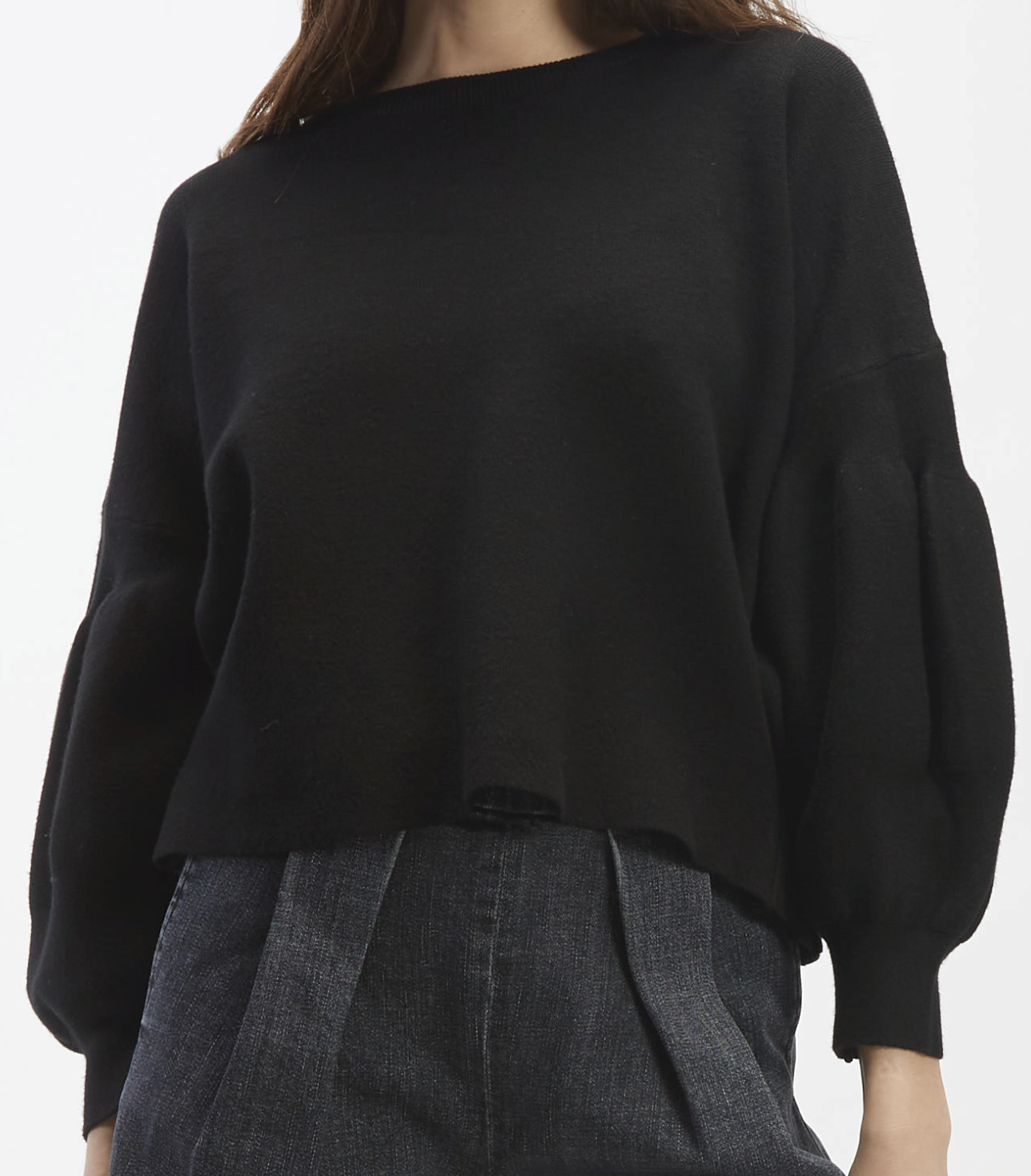 BALLOON-SLEEVE CREWNECK SWEATER