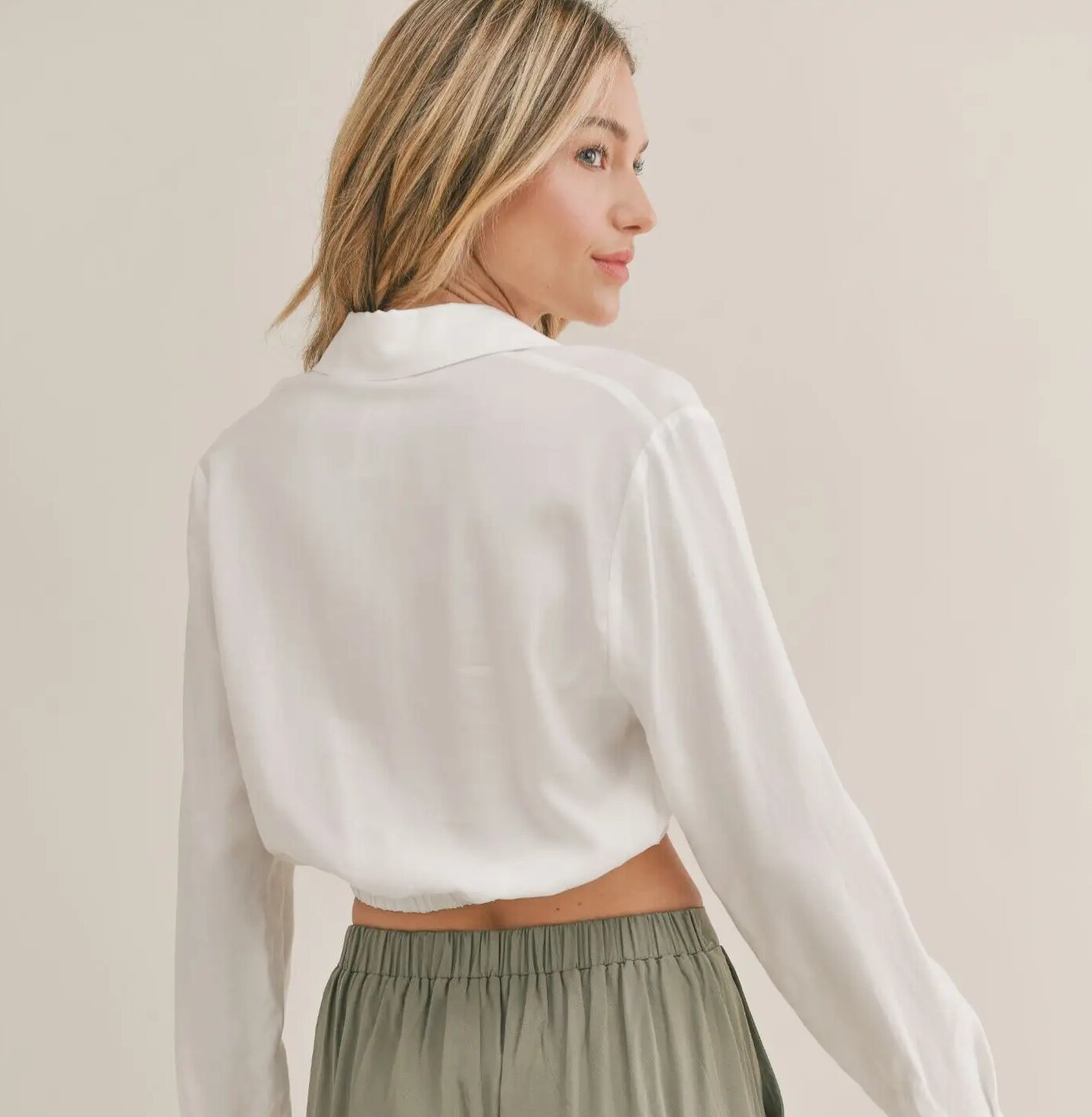 ELISHA BUTTON DOWN CROP TOP